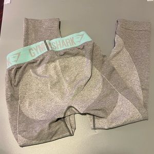 GYMSHARK LEGGINGS -XS